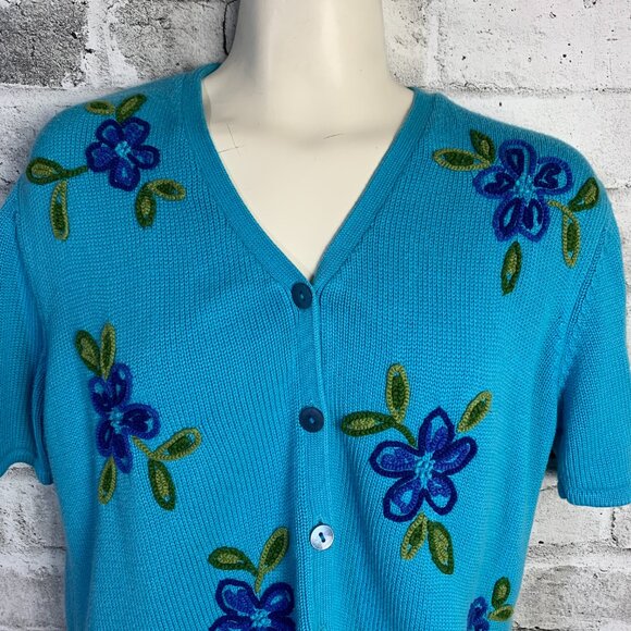 Pendleton Vintage Cardigan Sweater M Blue Floral Embroidered Short Sleeve V-Neck - Picture 3 of 11